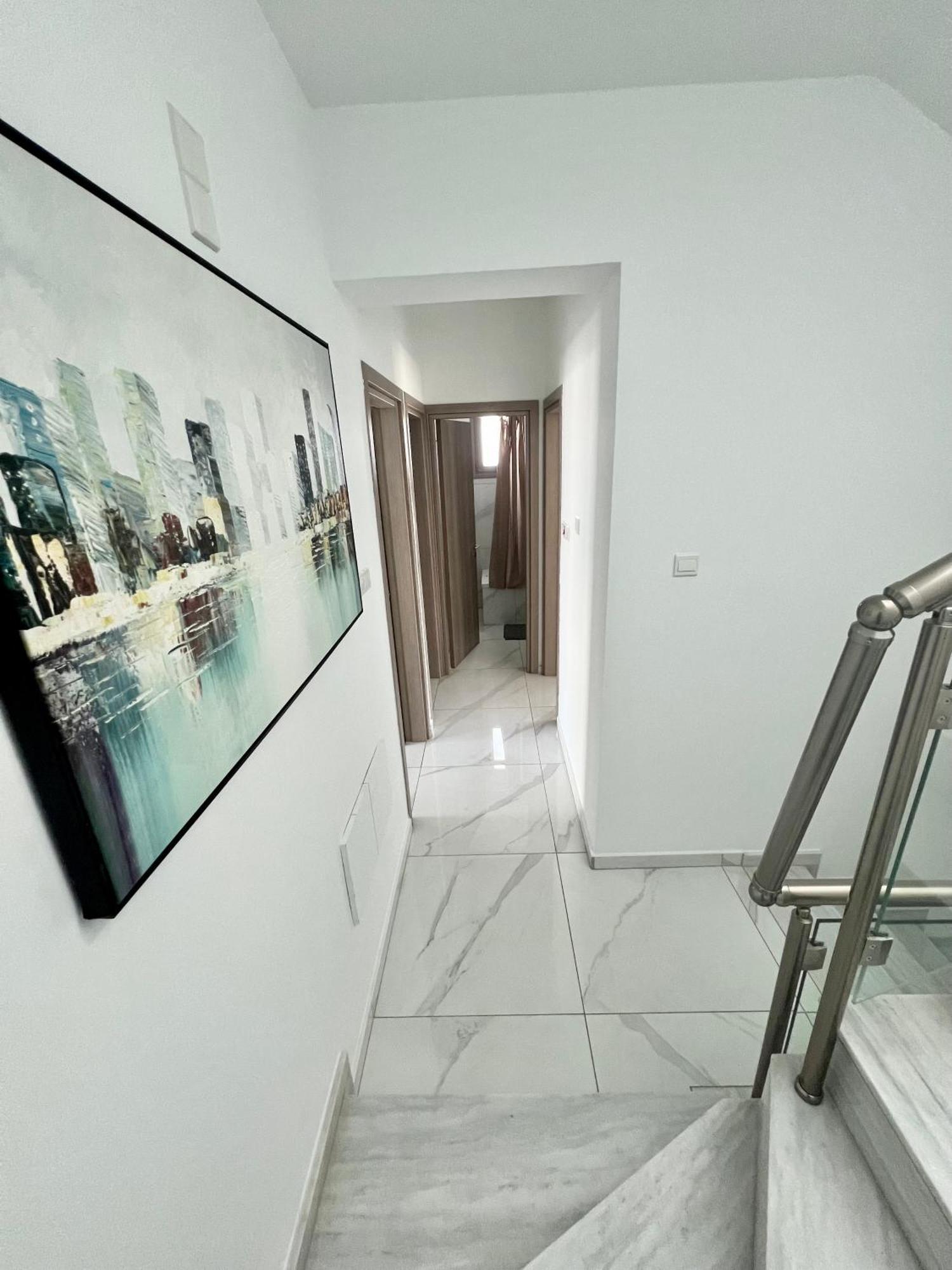 Hubstay - Seaview Villa Oriana In Larnaca, 10 Min Walk To The Beach Εξωτερικό φωτογραφία