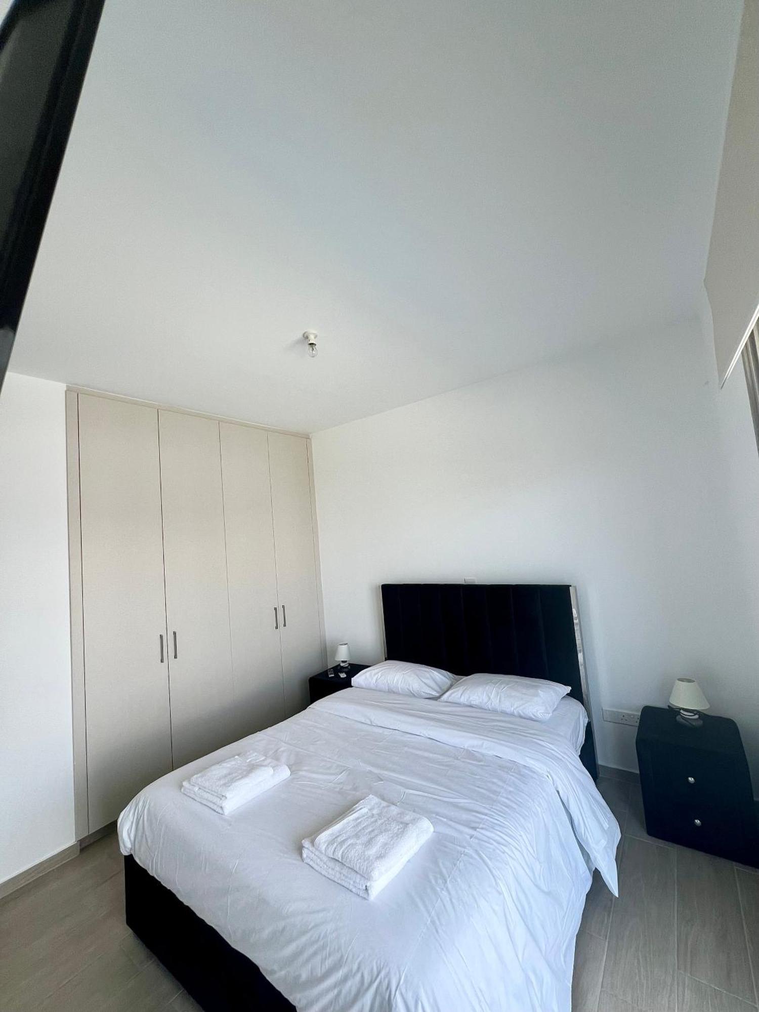 Hubstay - Seaview Villa Oriana In Larnaca, 10 Min Walk To The Beach Εξωτερικό φωτογραφία